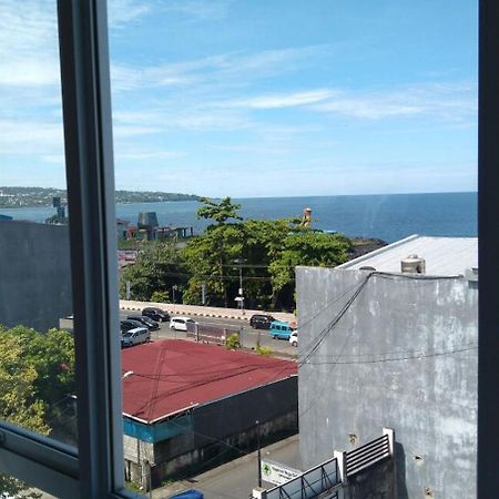 Green Eden Hotel Manado Kamer foto